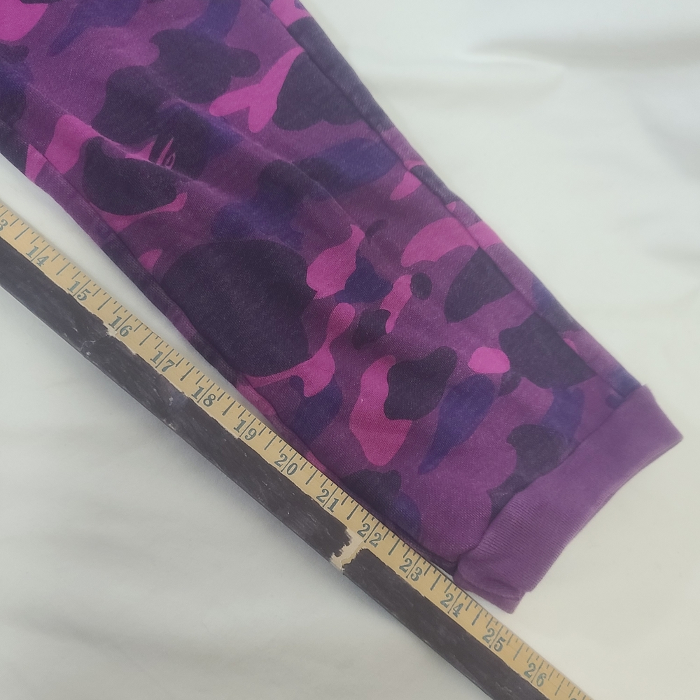 A Bathing Ape BAPE Shark Purple Camo Sweats 100% Cotton Sweatpants Sz. Medium - Picture 14 of 14